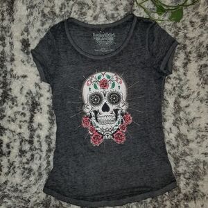 Rocker Girl All Access weathered black skull t-shirt size Medium
